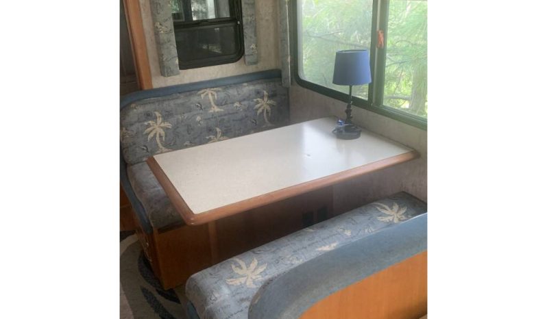 
								2006 National Dolphin 5355 full									