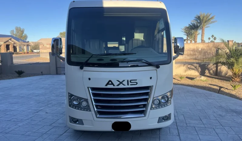 
								2018 Thor Motor Coach Axis 24.1 full									