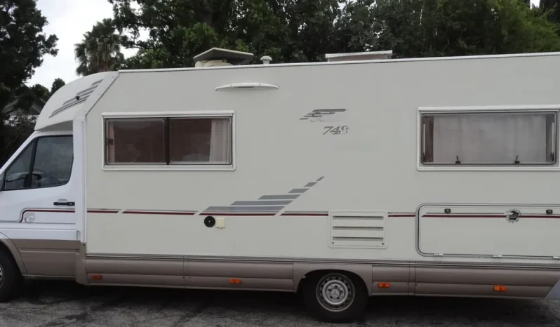 
								1997 Mercedes-Benz Sprinter Rimor Sailer 748 full									