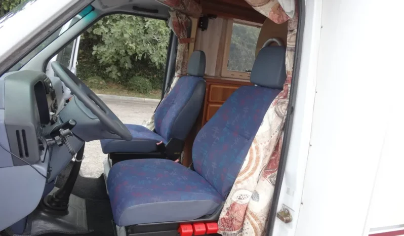
								1997 Mercedes-Benz Sprinter Rimor Sailer 748 full									