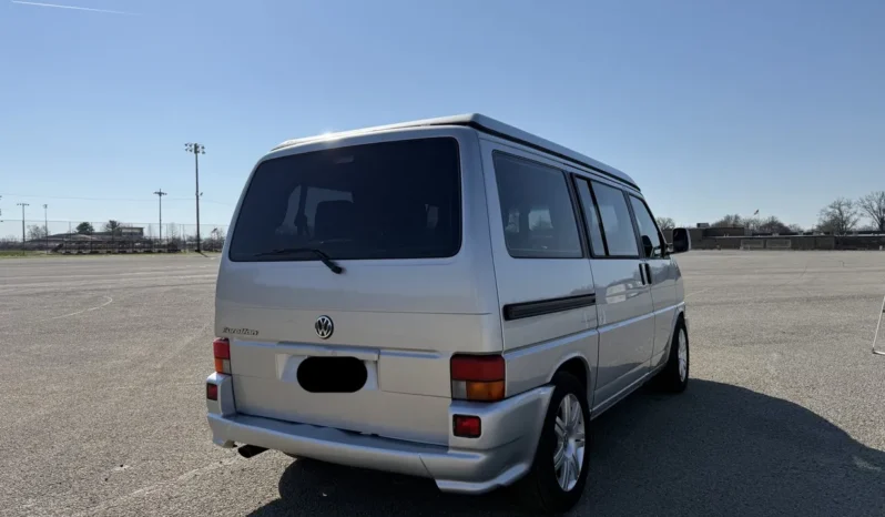 
								2003 Volkswagen EuroVan MV Weekender full									