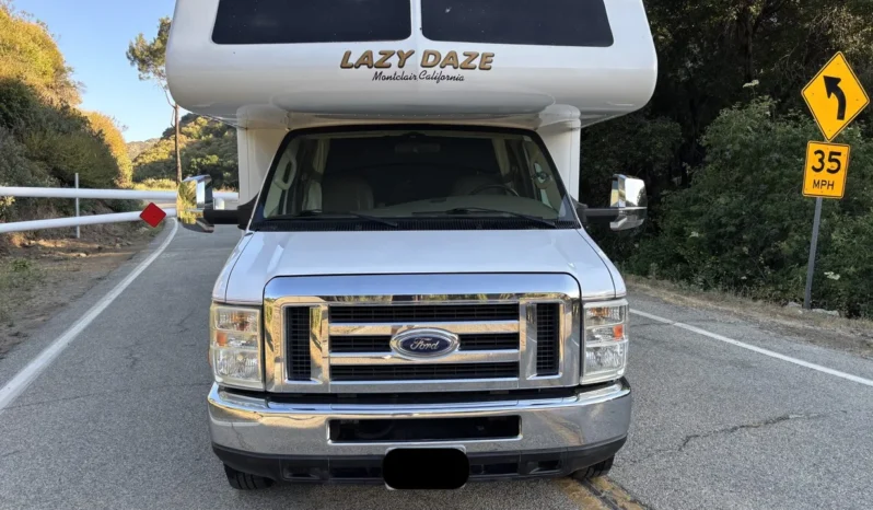 
								2008 Lazy Daze Motorhome full									