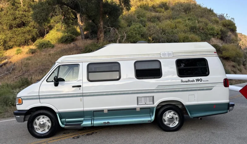 
								1996 Dodge Ram Van B3500 Roadtrek 190 Versatile full									