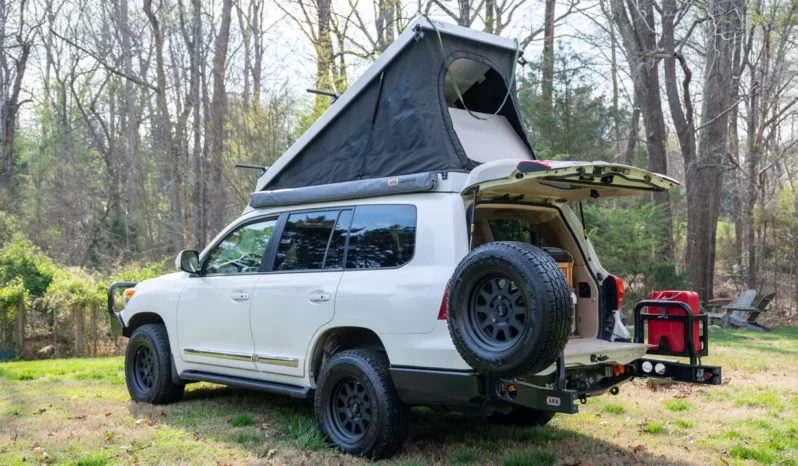 
								2014 Toyota Land Cruiser URJ200 full									