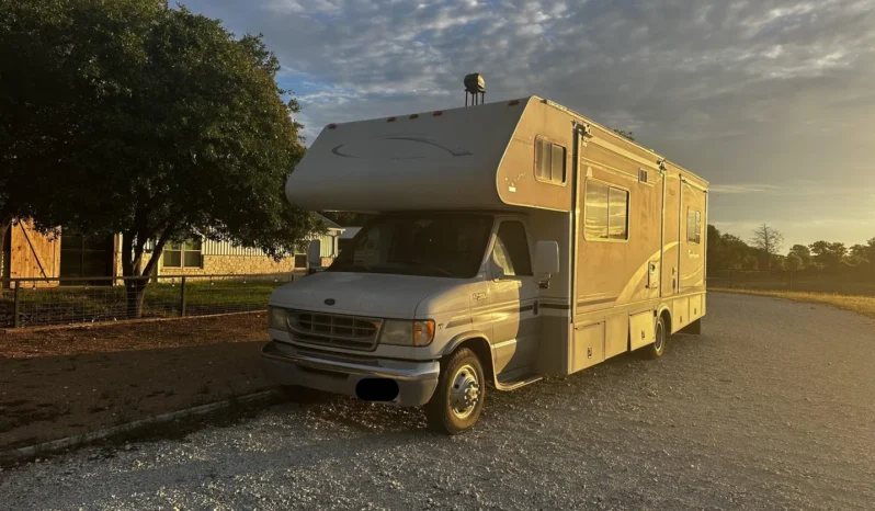 
								2002 Winnebago Itasca Sundancer Motorhome full									
