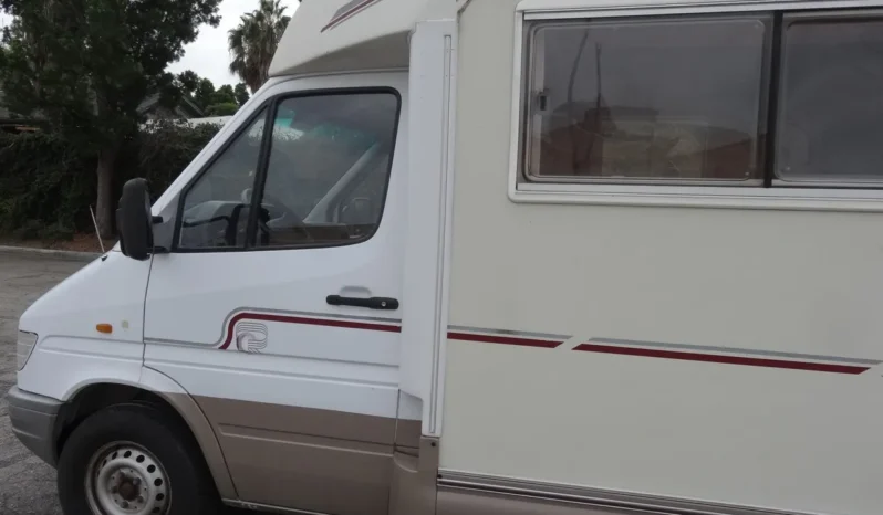 
								1997 Mercedes-Benz Sprinter Rimor Sailer 748 full									