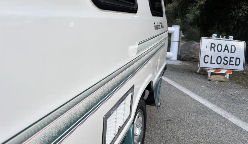 
								1996 Dodge Ram Van B3500 Roadtrek 190 Versatile full									