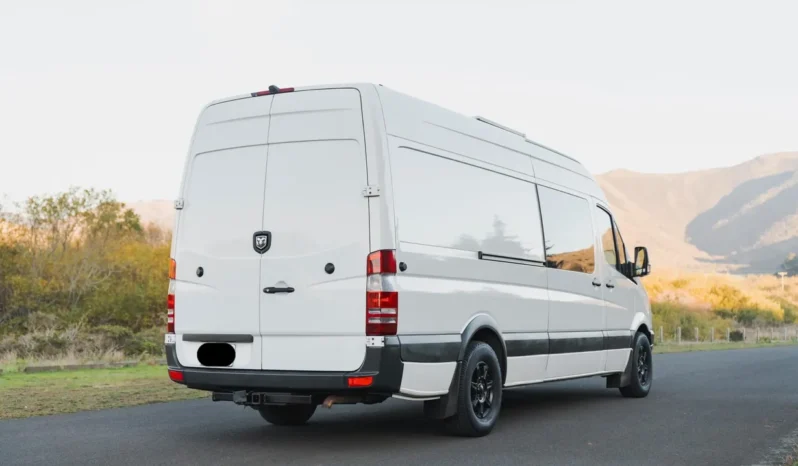 
								2008 Dodge Sprinter 2500 Camper Conversion full									