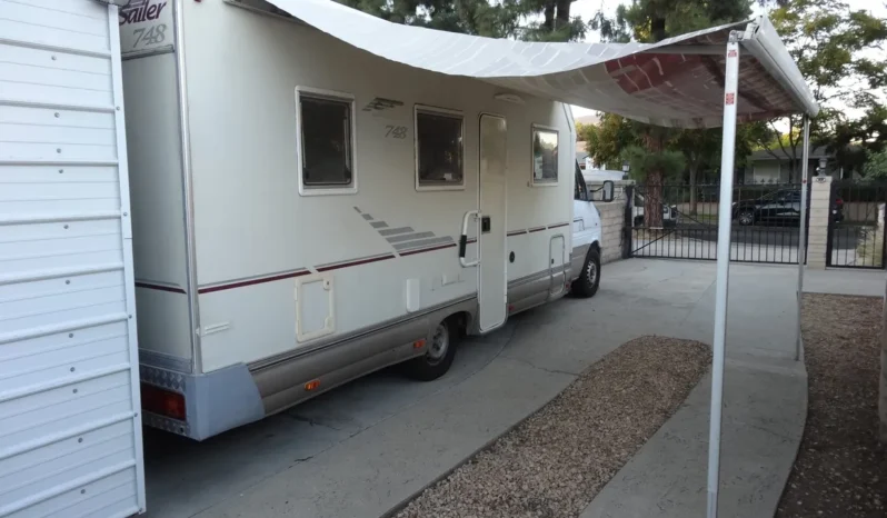 
								1997 Mercedes-Benz Sprinter Rimor Sailer 748 full									