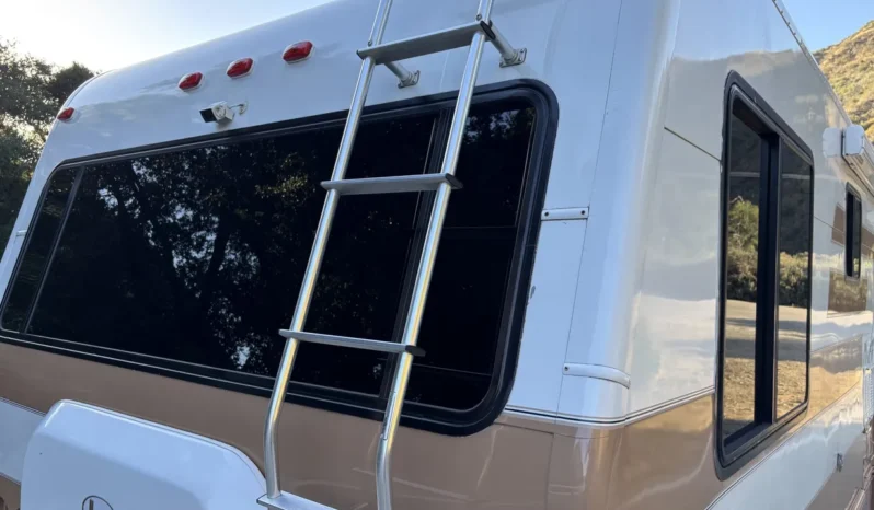 
								2008 Lazy Daze Motorhome full									