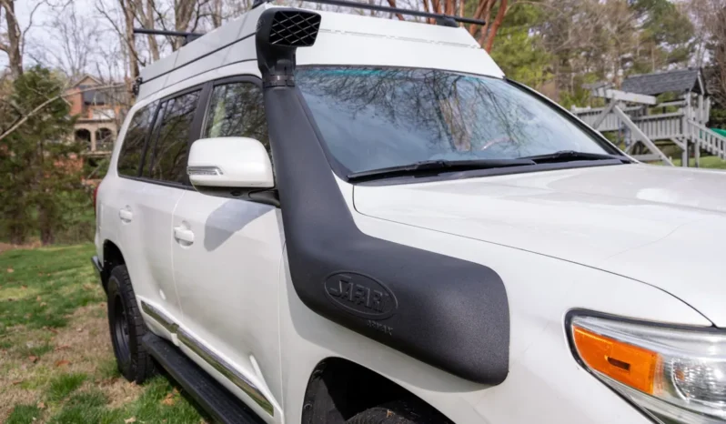 
								2014 Toyota Land Cruiser URJ200 full									