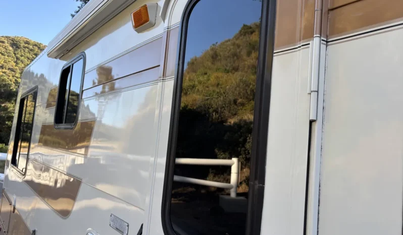 
								2008 Lazy Daze Motorhome full									