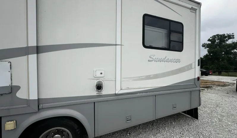 
								2002 Winnebago Itasca Sundancer Motorhome full									