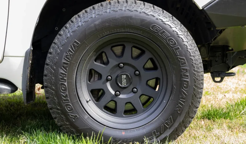 
								2014 Toyota Land Cruiser URJ200 full									