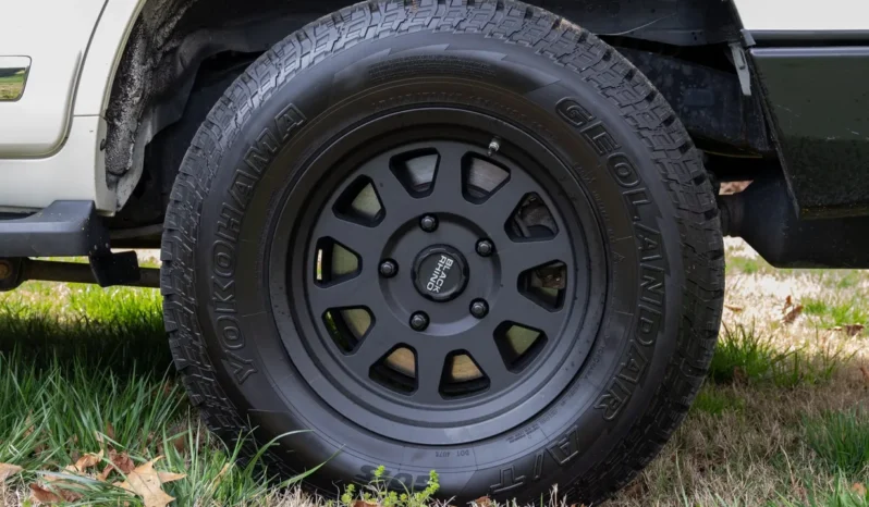 
								2014 Toyota Land Cruiser URJ200 full									