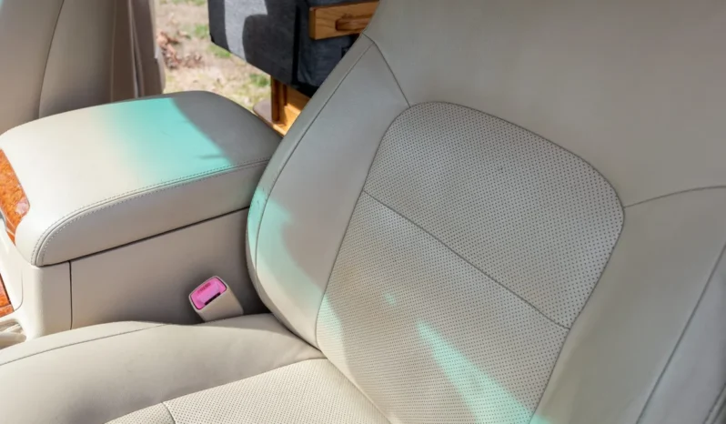 
								2014 Toyota Land Cruiser URJ200 full									