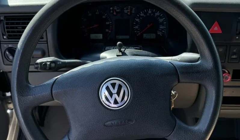 
								2003 Volkswagen EuroVan MV Weekender full									
