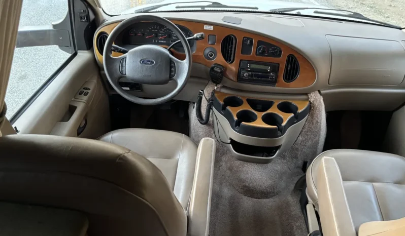 
								2008 Lazy Daze Motorhome full									