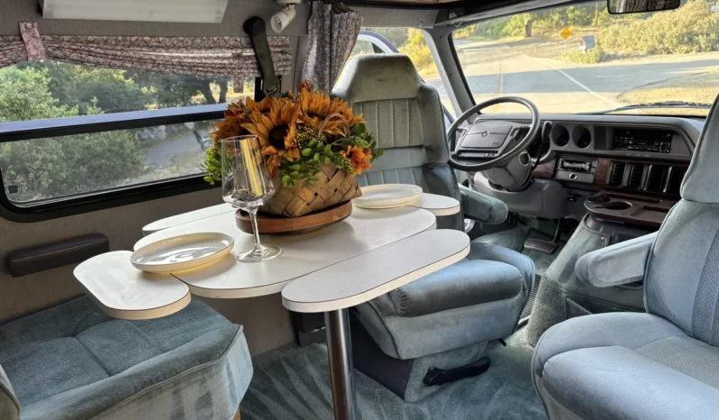 
								1996 Dodge Ram Van B3500 Roadtrek 190 Versatile full									