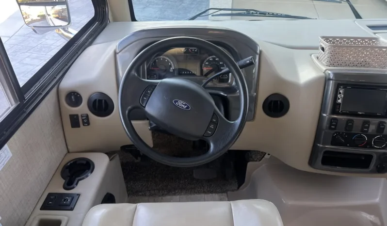 
								2018 Thor Motor Coach Axis 24.1 full									