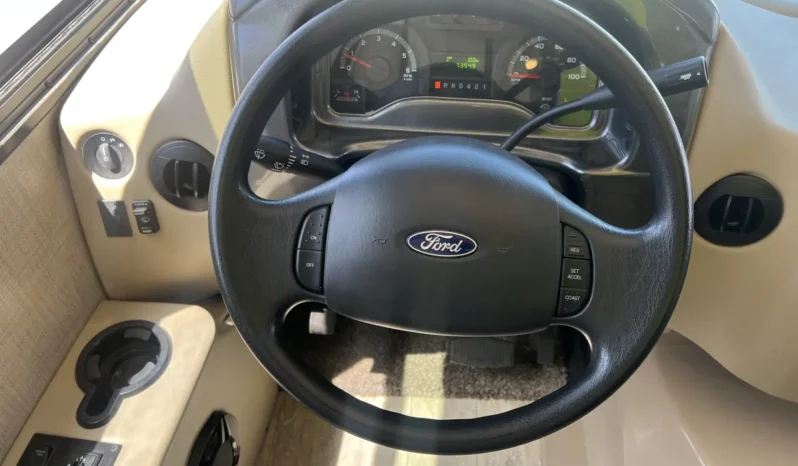 
								2018 Thor Motor Coach Axis 24.1 full									
