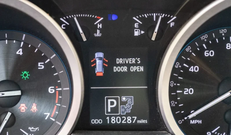 
								2014 Toyota Land Cruiser URJ200 full									