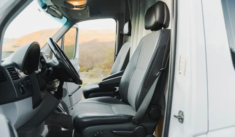 
								2008 Dodge Sprinter 2500 Camper Conversion full									
