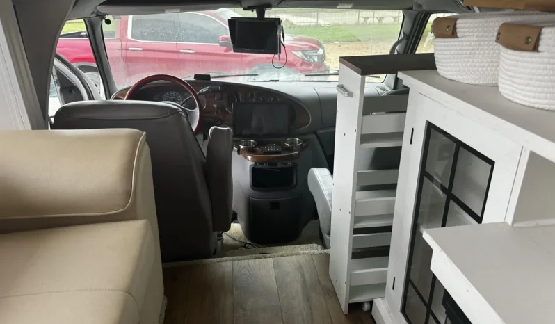 
								2002 Winnebago Itasca Sundancer Motorhome full									