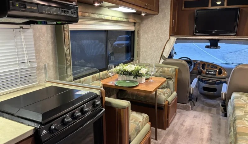 
								2008 Lazy Daze Motorhome full									