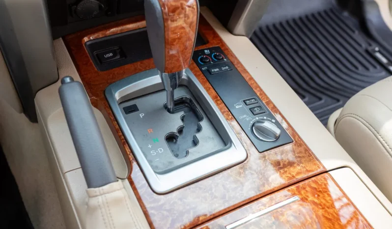 
								2014 Toyota Land Cruiser URJ200 full									