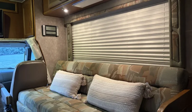 
								2008 Lazy Daze Motorhome full									