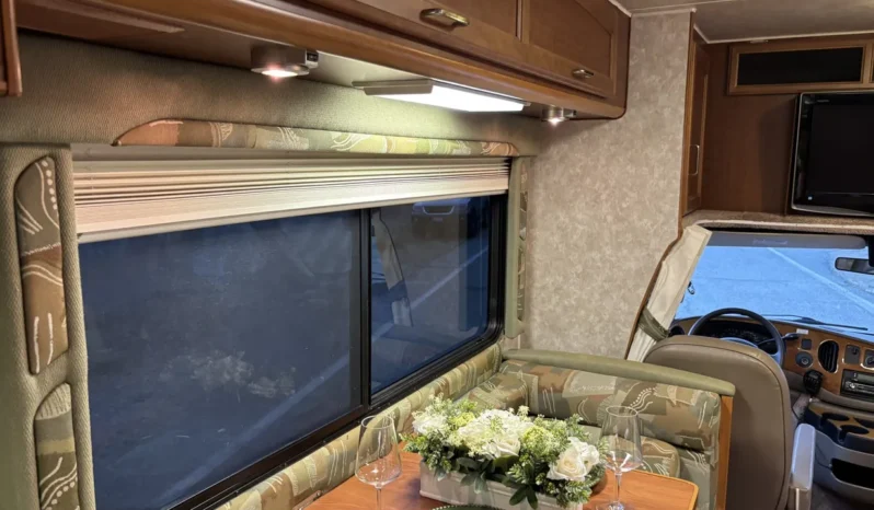 
								2008 Lazy Daze Motorhome full									