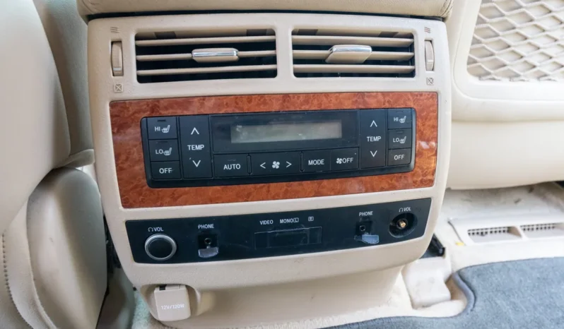 
								2014 Toyota Land Cruiser URJ200 full									