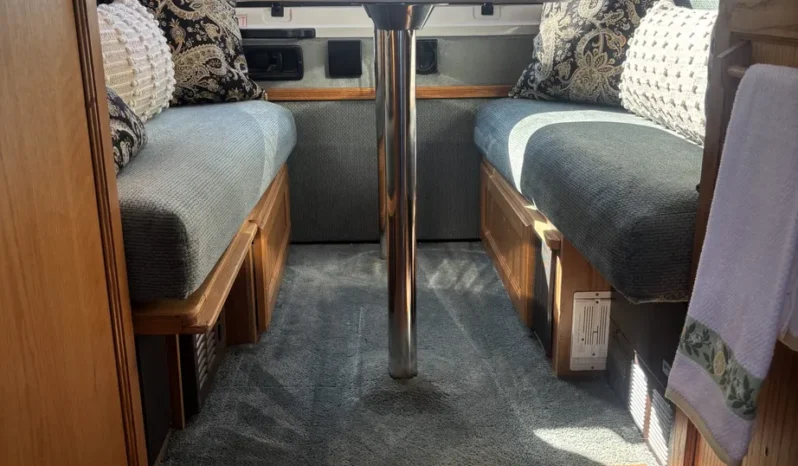 
								1996 Dodge Ram Van B3500 Roadtrek 190 Versatile full									