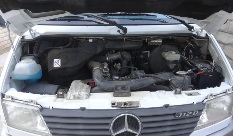 
								1997 Mercedes-Benz Sprinter Rimor Sailer 748 full									