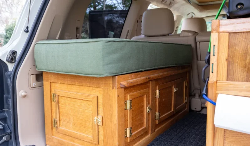 
								2014 Toyota Land Cruiser URJ200 full									
