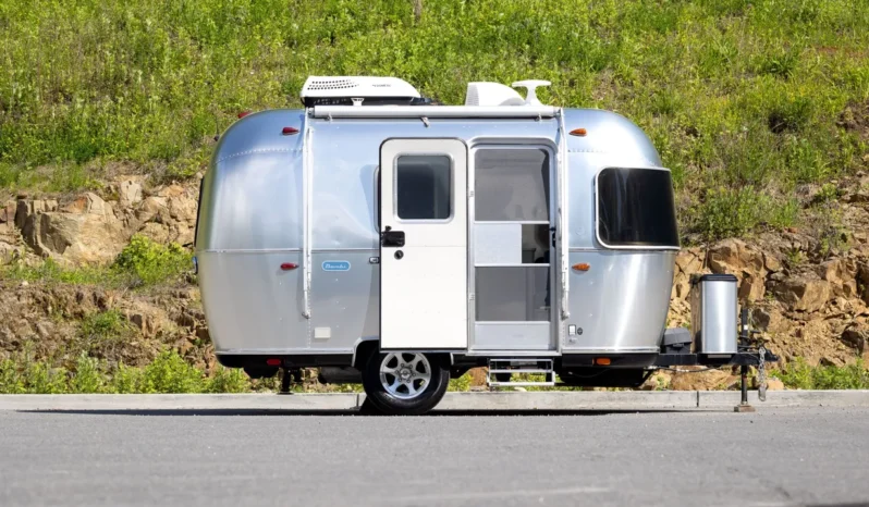 
								2021 Airstream Bambi 16′ Travel Trailer full									