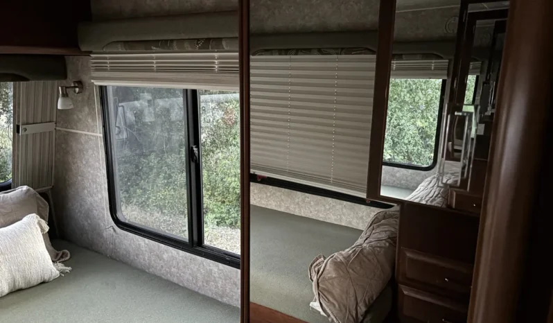 
								2008 Lazy Daze Motorhome full									