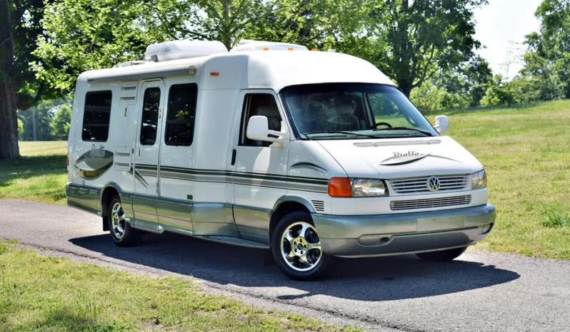 
								2001 Volkswagen EuroVan Winnebago Rialta full									