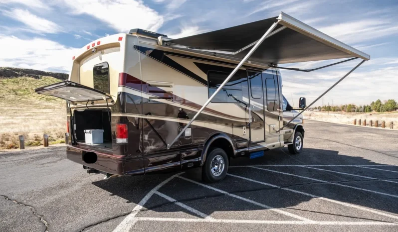 
								2007 Dynamax DynaSport Isata IE35 full									