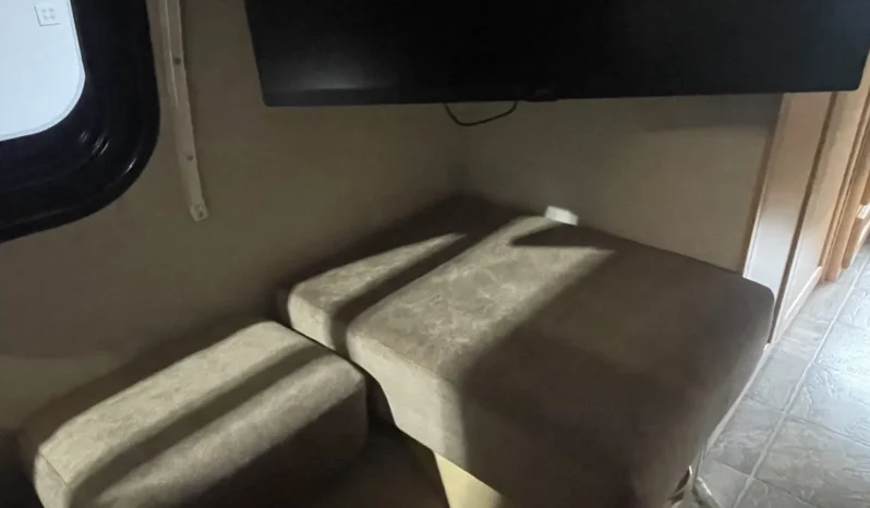 
								2006 Pleasure-Way Lexor-TS Motorhome full									