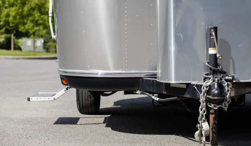 
								2021 Airstream Bambi 16′ Travel Trailer full									