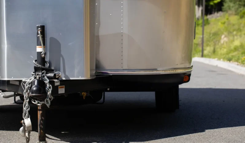 
								2021 Airstream Bambi 16′ Travel Trailer full									