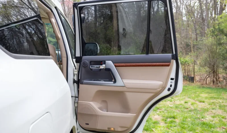 
								2014 Toyota Land Cruiser URJ200 full									