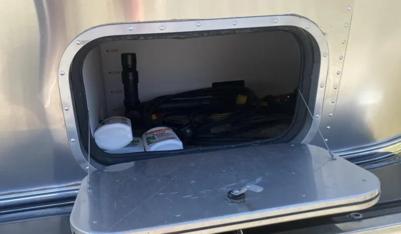 
								2010 Airstream Victorinox Travel Trailer full									