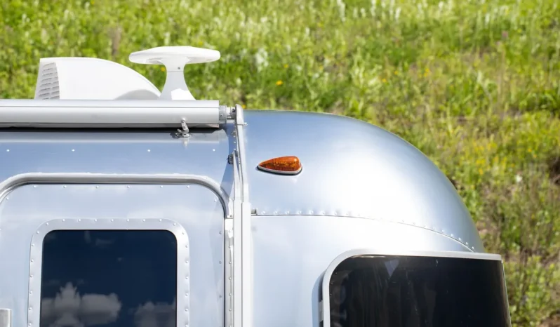 
								2021 Airstream Bambi 16′ Travel Trailer full									
