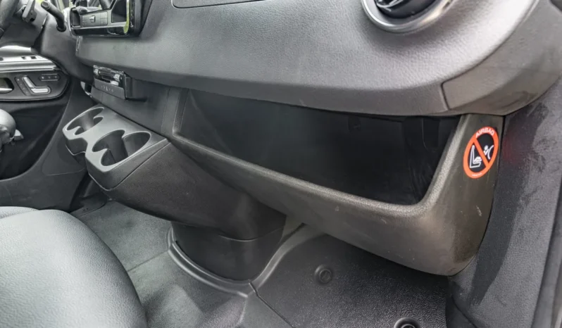 
								2020 Mercedes-Benz Sprinter 2500 full									