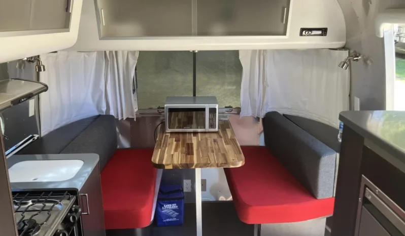 
								2010 Airstream Victorinox Travel Trailer full									
