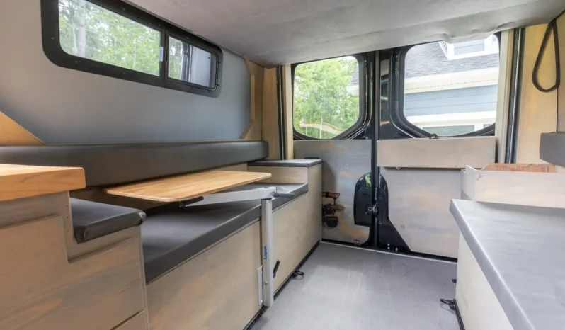 
								2020 Mercedes-Benz Sprinter 2500 full									