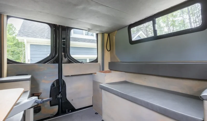 
								2020 Mercedes-Benz Sprinter 2500 full									